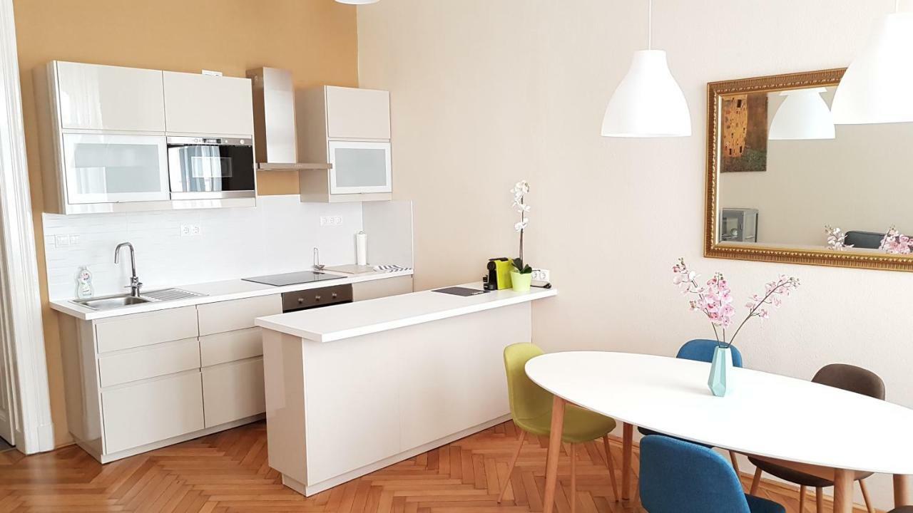 Cbs Apartments Budapest Eksteriør bilde